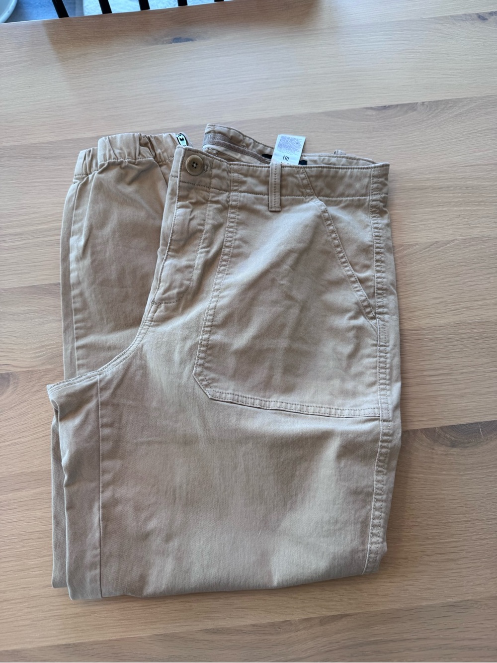Banana Republic Khaki Straight-Leg Pants - Beige - Picture 3 of 3